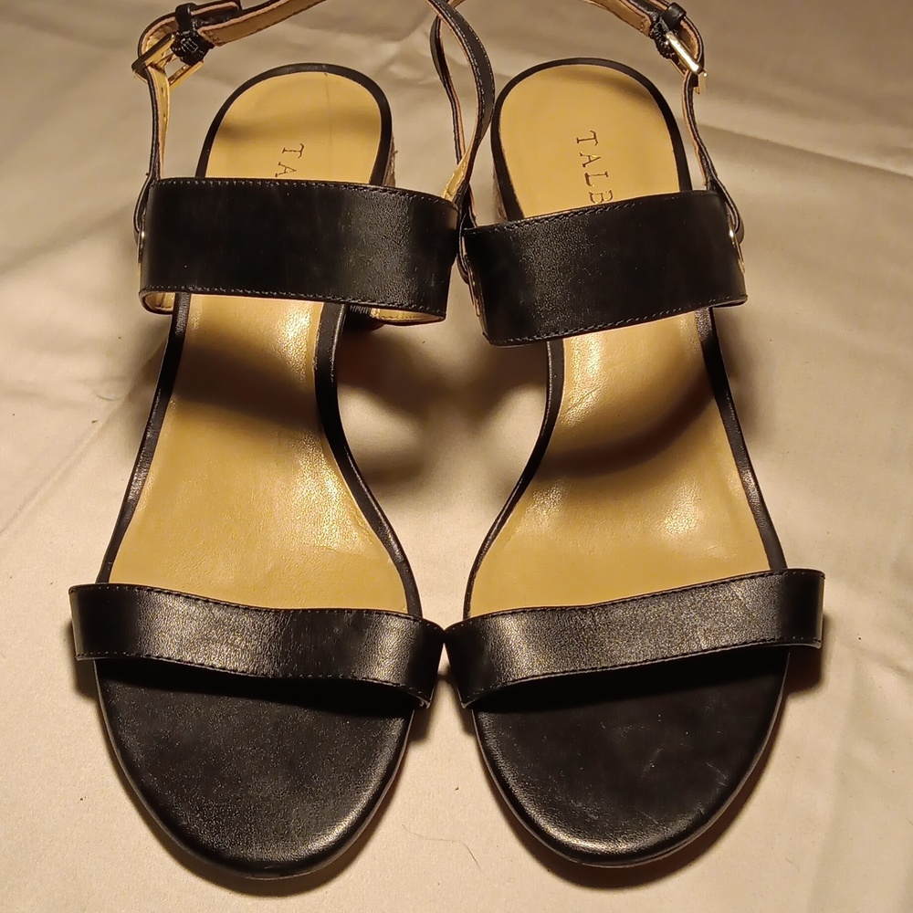 Talbot sandals